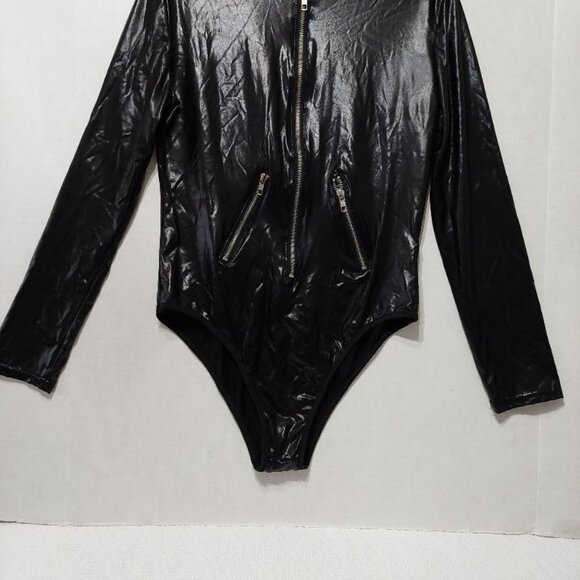 UNBRANDED Black Color One Piece Dance Bodysuit – Women Size Small pre-owned - Picture 1 of 11